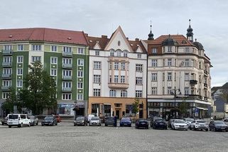 Podnikatelé v Krnově: Změna v parkování nás připravila o zákazníky i tržby